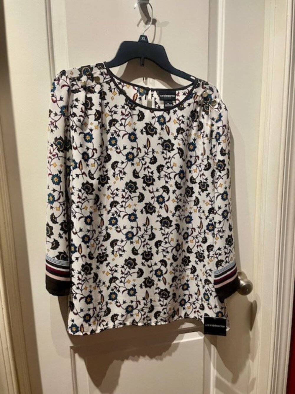 Liz Clairborne XL Career separates printed shirt